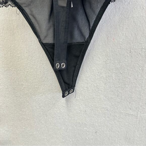 Abercrombie and Fitch black lace teddy lingerie bodysuit size small - Picture 3 of 16